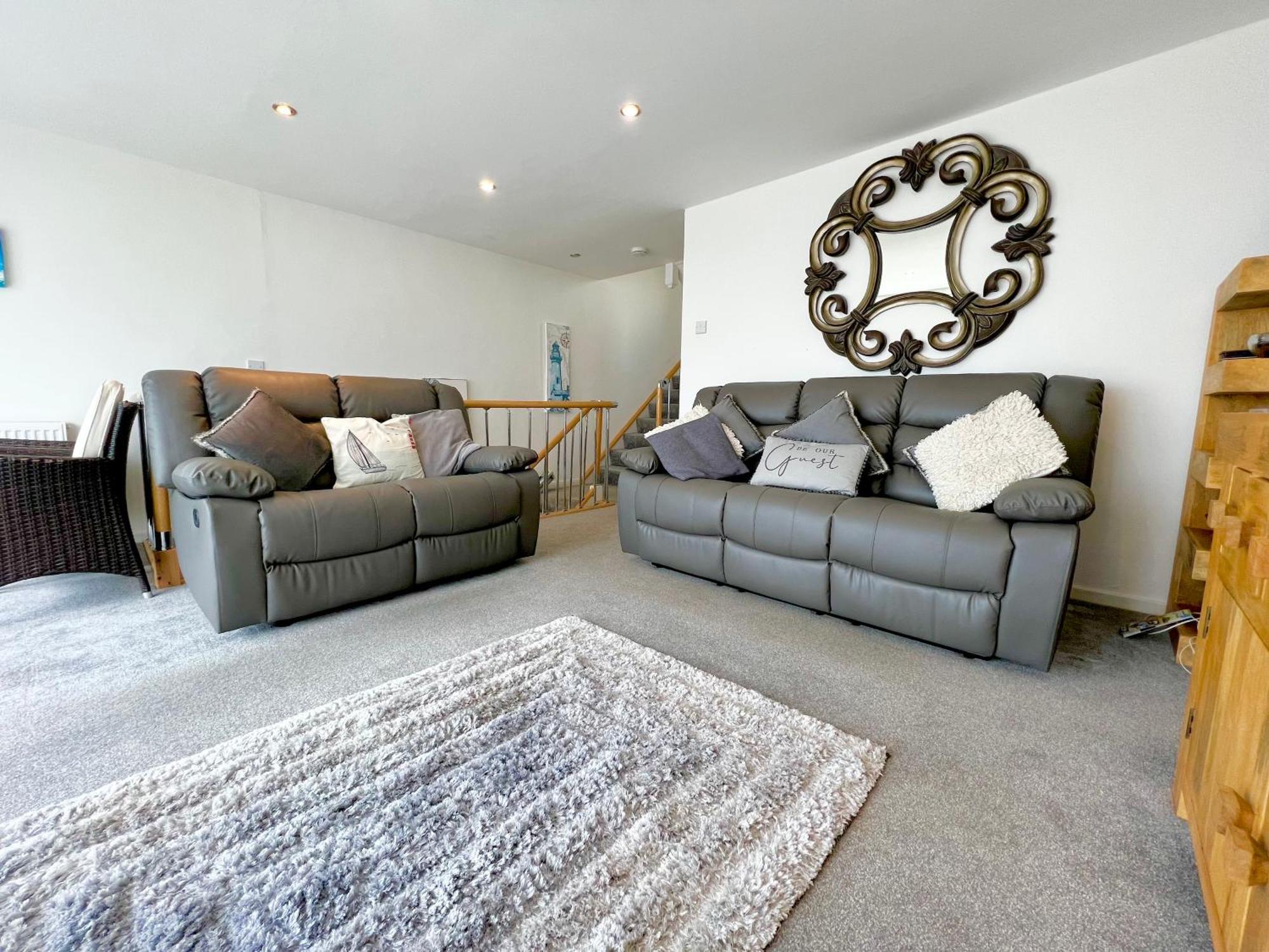 Stunning Beach Front House - Sleeps 6 Pwllheli Eksteriør bilde